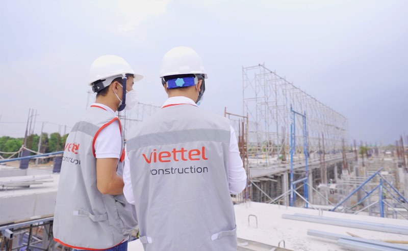 Kỹ sư xây dựng Viettel đòi hỏi sự tỉ mỉ, cẩn thận trong công việc